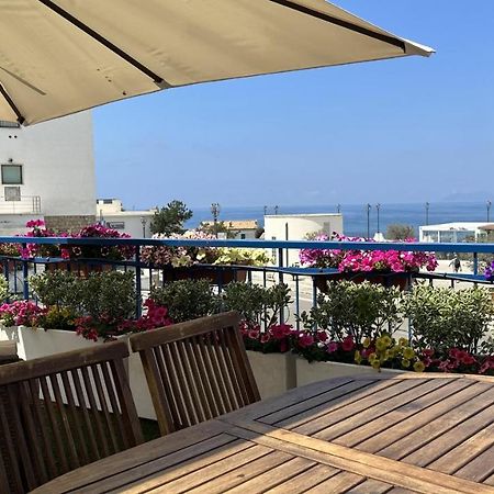 Holidaycasa Mike - Con Terrazzo Vista Mare 斯佩隆加 外观 照片