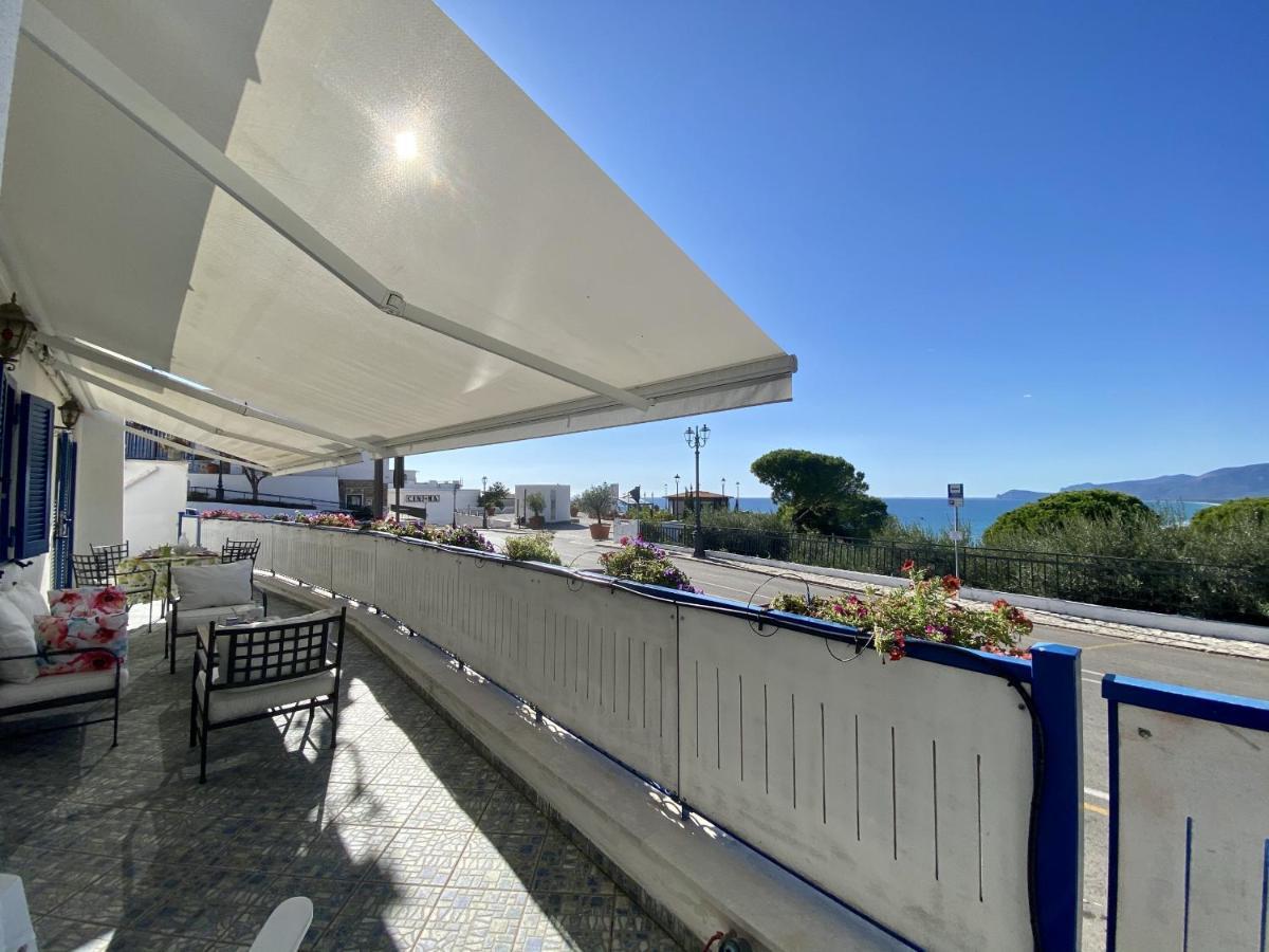 Holidaycasa Mike - Con Terrazzo Vista Mare 斯佩隆加 外观 照片