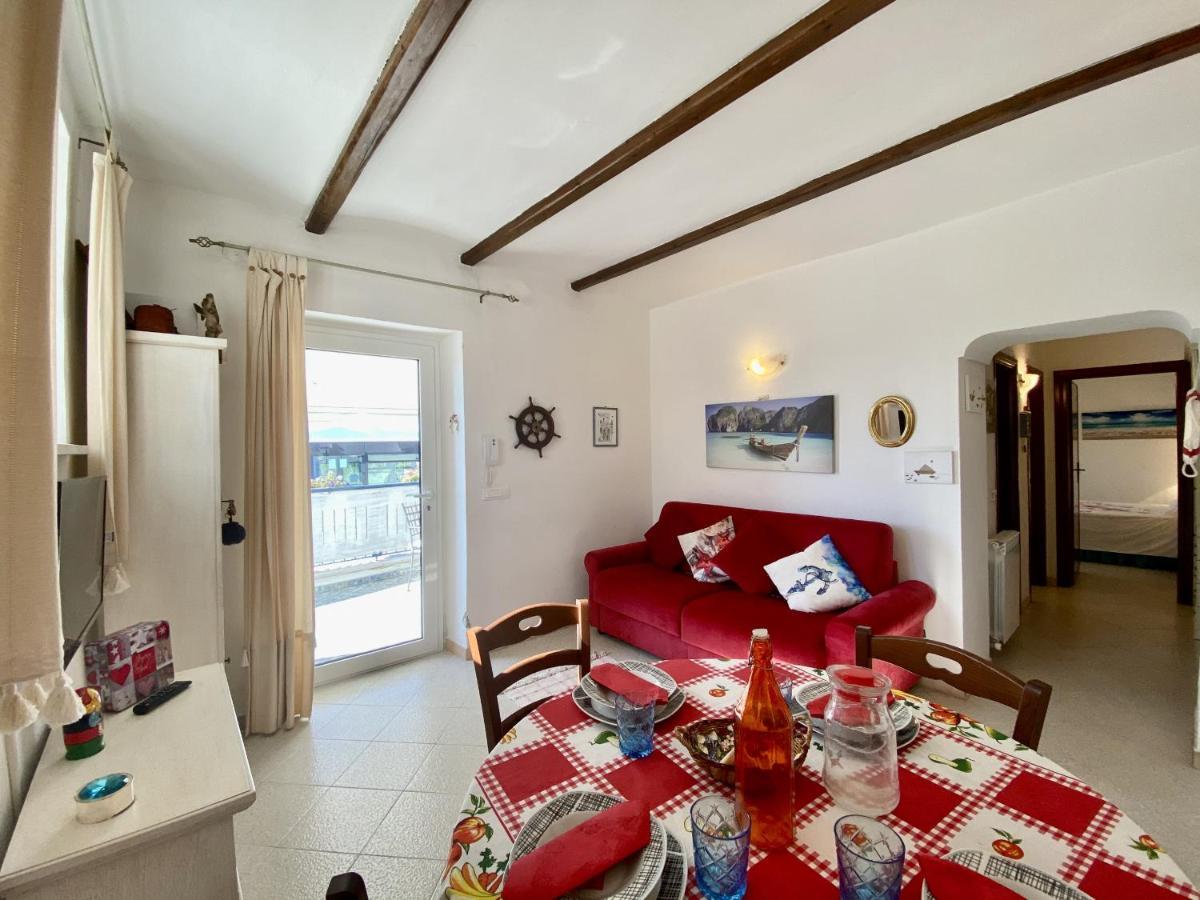 Holidaycasa Mike - Con Terrazzo Vista Mare 斯佩隆加 外观 照片