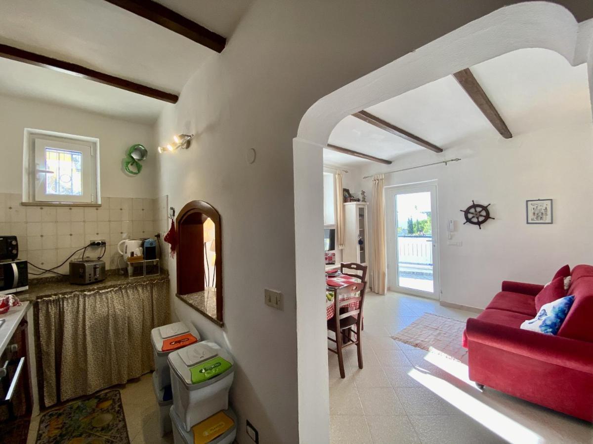 Holidaycasa Mike - Con Terrazzo Vista Mare 斯佩隆加 外观 照片