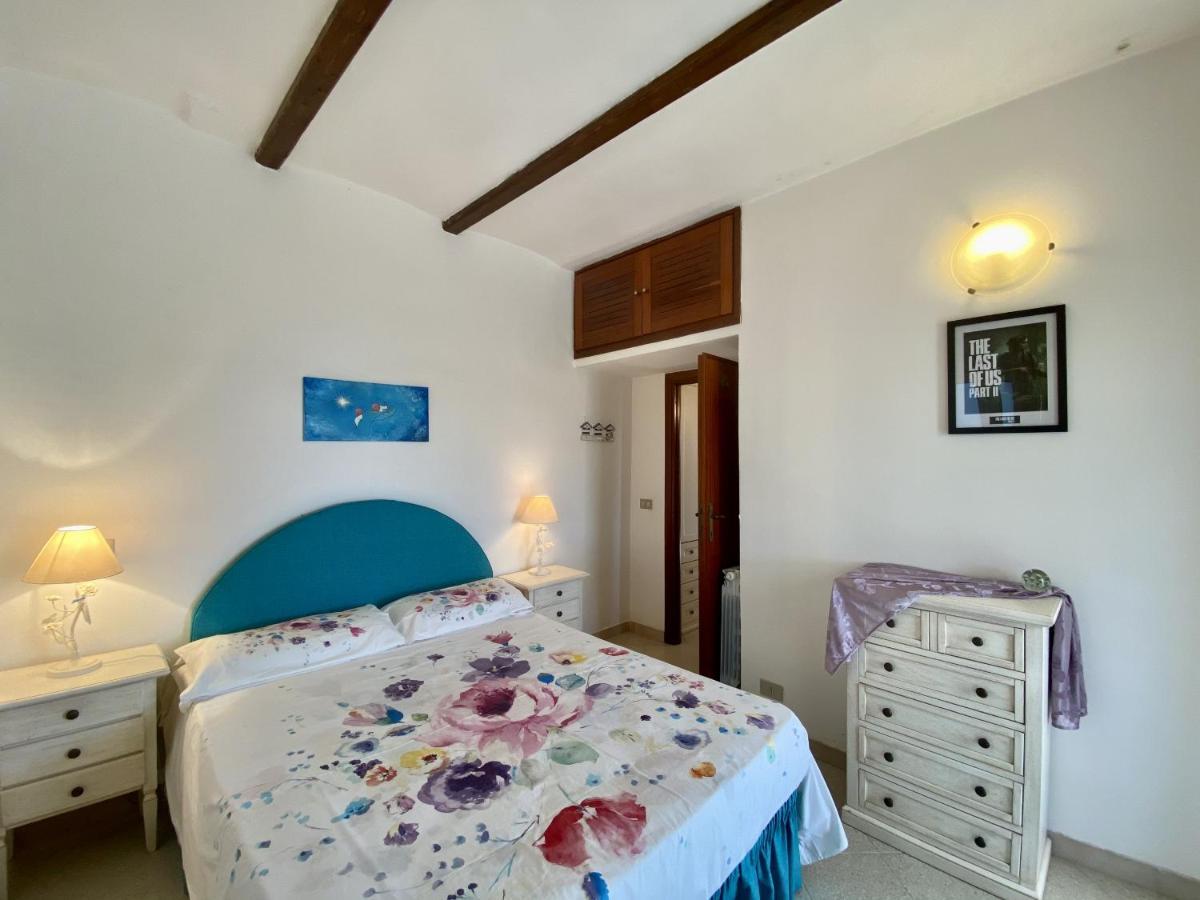 Holidaycasa Mike - Con Terrazzo Vista Mare 斯佩隆加 外观 照片