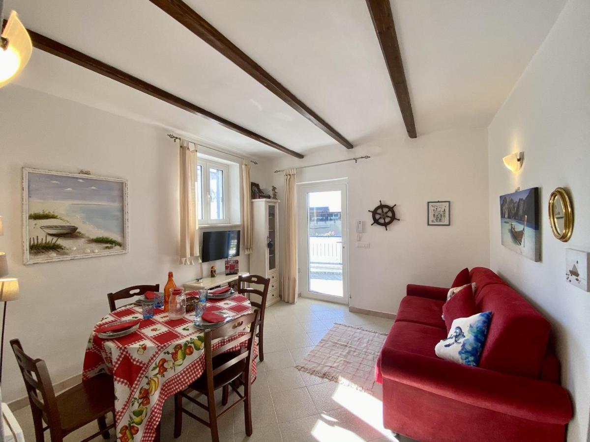 Holidaycasa Mike - Con Terrazzo Vista Mare 斯佩隆加 外观 照片