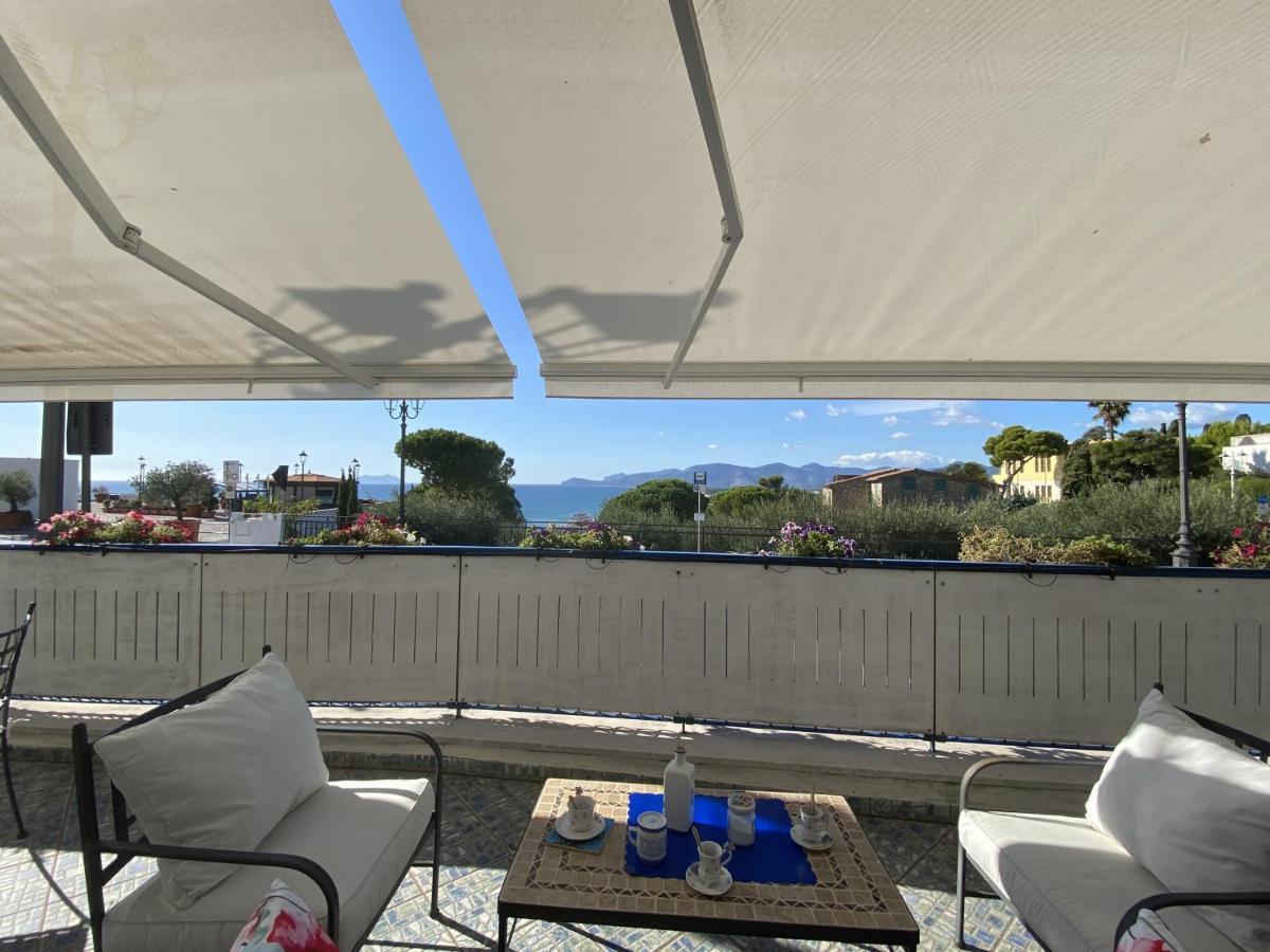 Holidaycasa Mike - Con Terrazzo Vista Mare 斯佩隆加 外观 照片