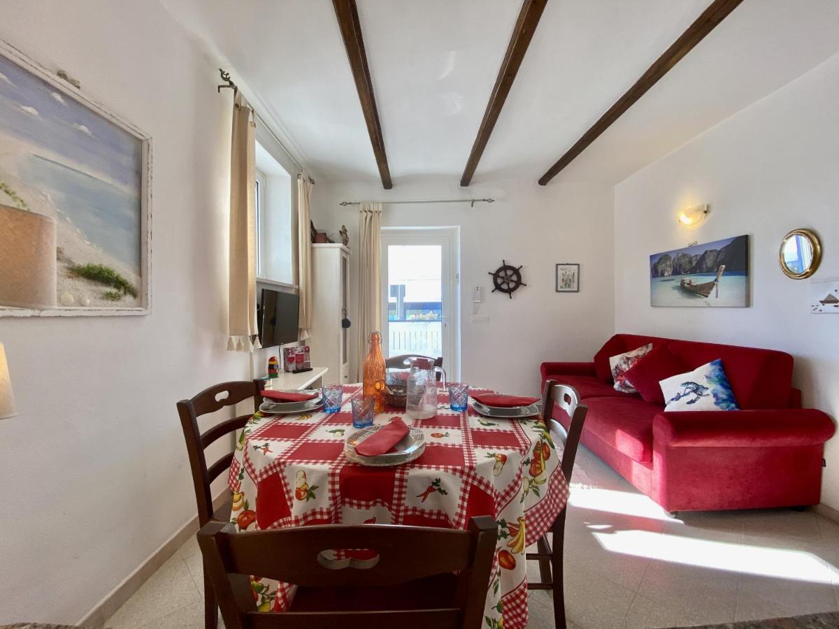 Holidaycasa Mike - Con Terrazzo Vista Mare 斯佩隆加 外观 照片