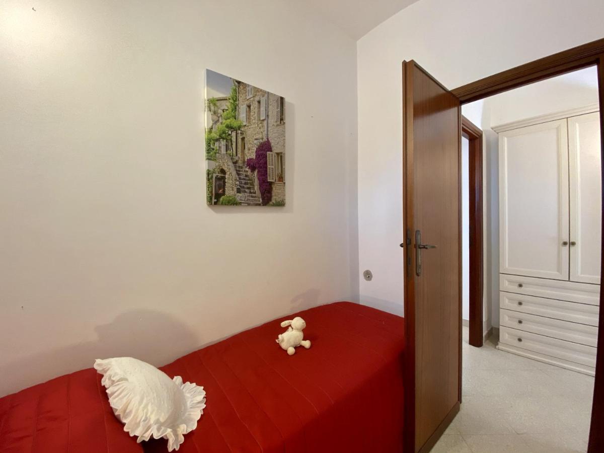 Holidaycasa Mike - Con Terrazzo Vista Mare 斯佩隆加 外观 照片
